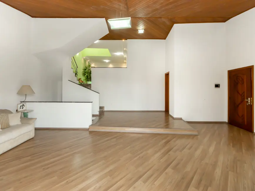 Sobrado com 5 quartos à venda, 330m2 em Freguesia do Ó, São Paulo - SP - imagem 6 Foto 6 de Sobrado com 5 quartos à venda, 330m2 em Freguesia do Ó, São Paulo - SP