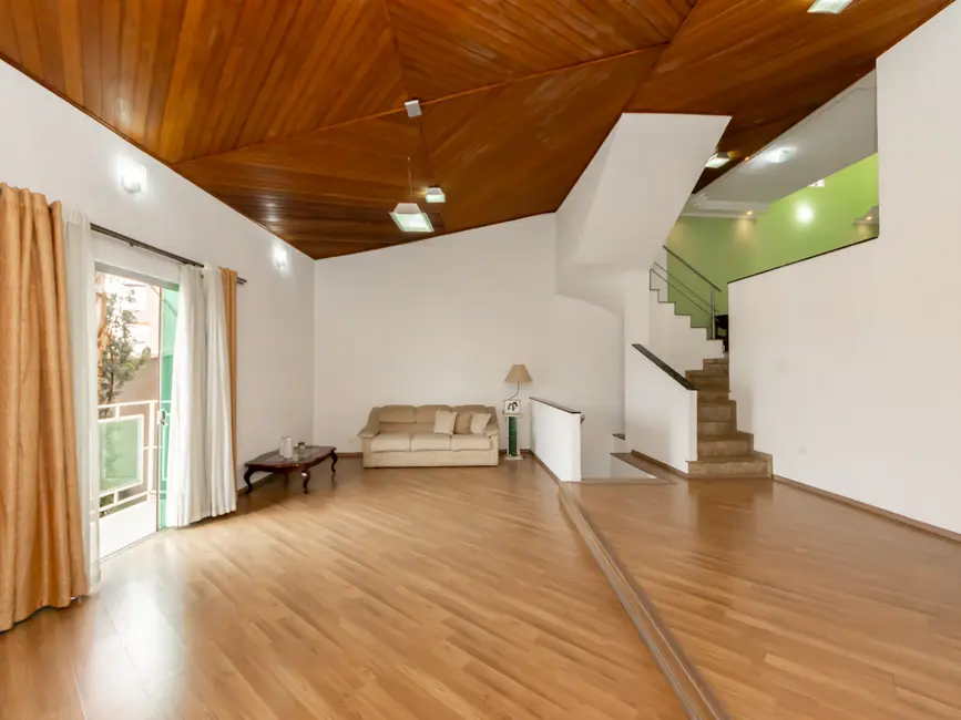 Sobrado com 5 quartos à venda, 330m2 em Freguesia do Ó, São Paulo - SP - imagem 5 Foto 5 de Sobrado com 5 quartos à venda, 330m2 em Freguesia do Ó, São Paulo - SP