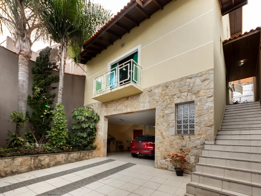 Sobrado com 5 quartos à venda, 330m2 em Freguesia do Ó, São Paulo - SP - imagem 3 Foto 3 de Sobrado com 5 quartos à venda, 330m2 em Freguesia do Ó, São Paulo - SP