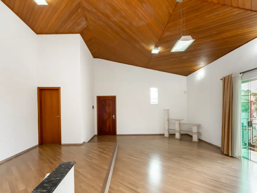 Sobrado com 5 quartos à venda, 330m2 em Freguesia do Ó, São Paulo - SP - imagem 8 Foto 8 de Sobrado com 5 quartos à venda, 330m2 em Freguesia do Ó, São Paulo - SP