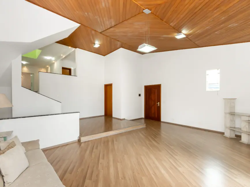 Sobrado com 5 quartos à venda, 330m2 em Freguesia do Ó, São Paulo - SP - imagem 7 Foto 7 de Sobrado com 5 quartos à venda, 330m2 em Freguesia do Ó, São Paulo - SP