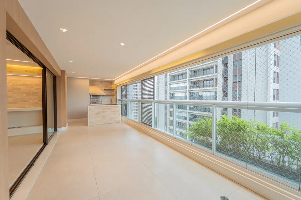 Foto 1 de Apartamento com 3 quartos à venda, 139m2 em Jardim das Acácias, São Paulo - SP