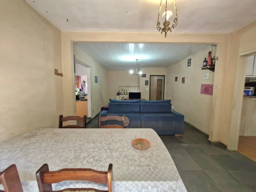 Casa com 5 quartos à venda, 298m2 em Vila Mariza Mazzei, São Paulo - SP - imagem 5 Foto 5 de Casa com 5 quartos à venda, 298m2 em Vila Mariza Mazzei, São Paulo - SP