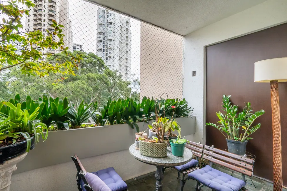 Foto 8 de Apartamento com 4 quartos à venda, 200m2 em Vila Andrade, São Paulo - SP