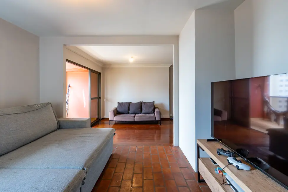 Apartamento com 4 quartos à venda, 151m2 em Vila Nova Conceição, São Paulo - SP - imagem 6 Foto 6 de Apartamento com 4 quartos à venda, 151m2 em Vila Nova Conceição, São Paulo - SP