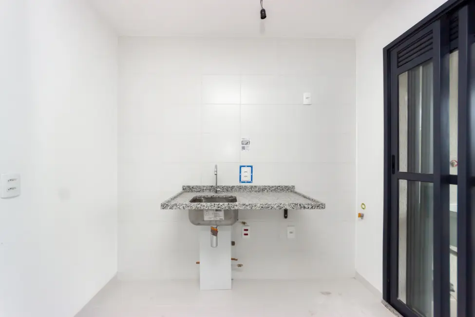 Foto 4 de Apartamento com 2 quartos à venda em Vila Anastácio, São Paulo - SP