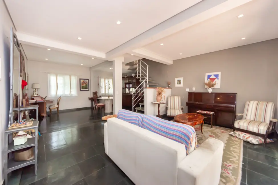 Casa de Vila com 4 quartos à venda, 247m2 em Aclimação, São Paulo - SP - imagem 9 Foto 9 de Casa de Vila com 4 quartos à venda, 247m2 em Aclimação, São Paulo - SP