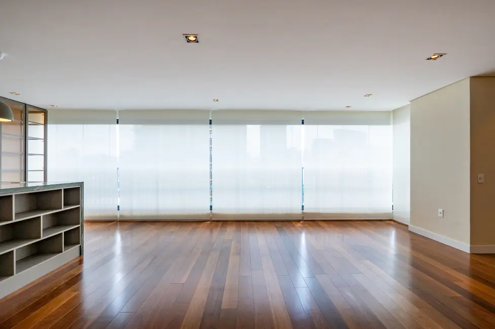 Foto 3 de Apartamento com 2 quartos à venda, 147m2 em Vila Nova Conceição, São Paulo - SP