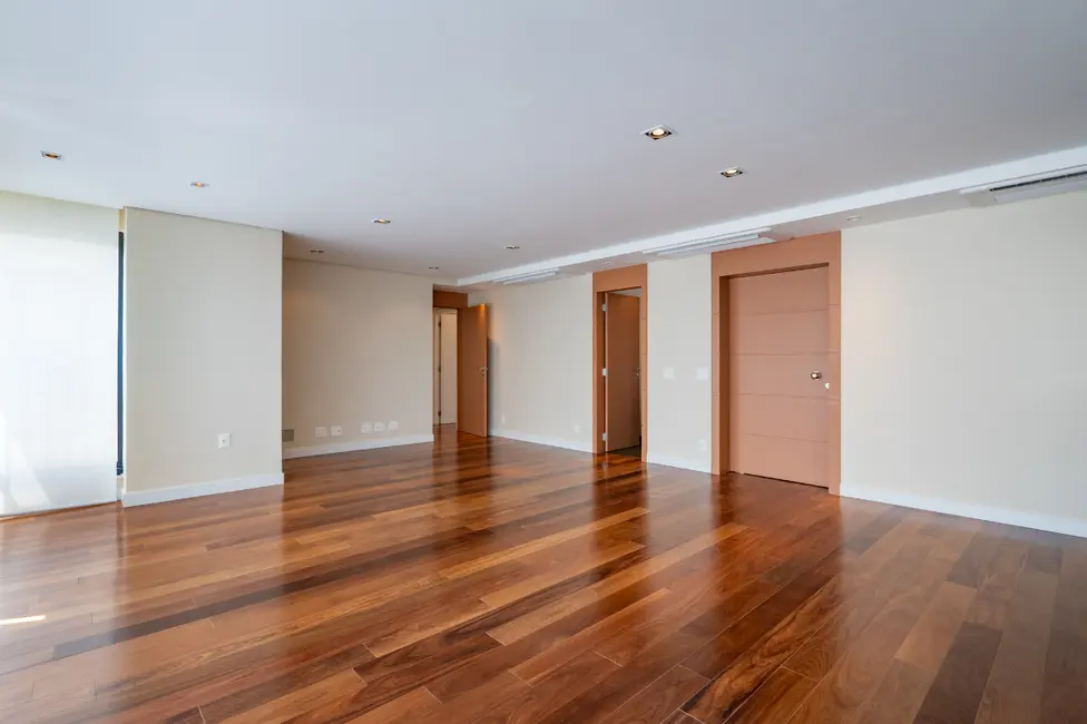 Foto 9 de Apartamento com 2 quartos à venda, 147m2 em Vila Nova Conceição, São Paulo - SP