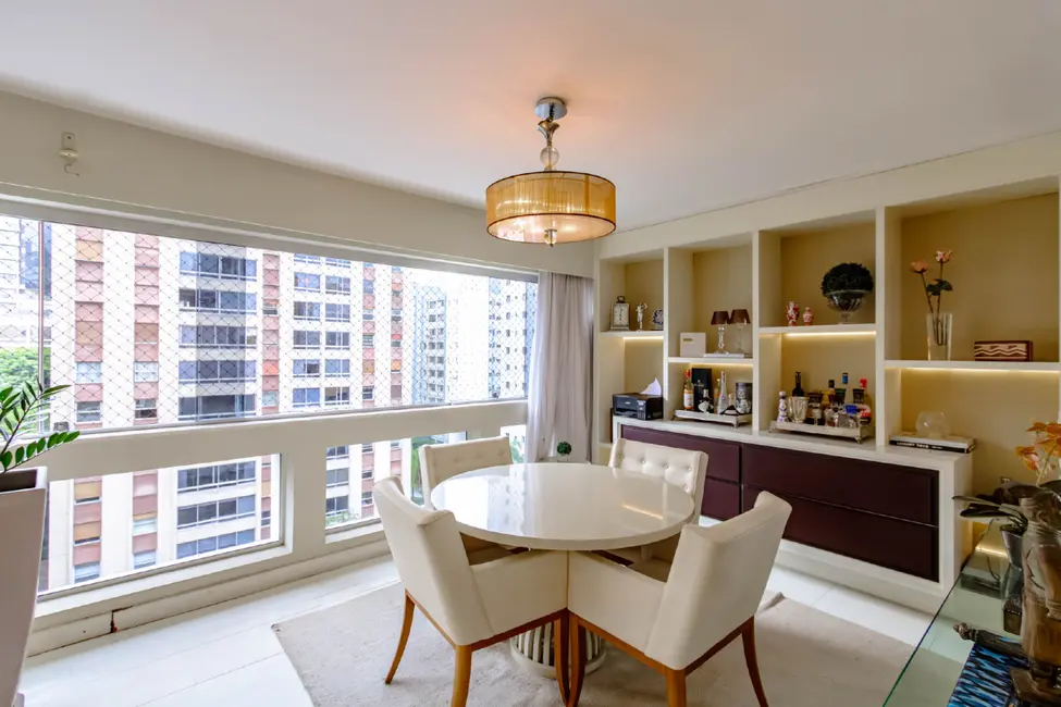 Foto 4 de Apartamento com 2 quartos à venda em Jardim Paulista, São Paulo - SP