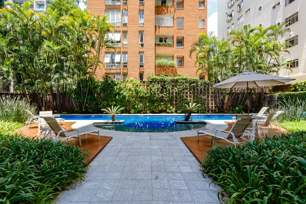 Foto 8 de Apartamento com 3 quartos à venda, 453m2 em Itaim Bibi, São Paulo - SP