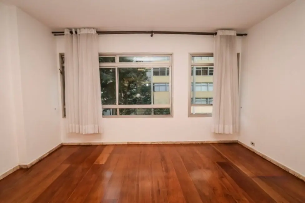 Foto 4 de Apartamento com 3 quartos para alugar, 130m2 em Jardim Paulista, São Paulo - SP