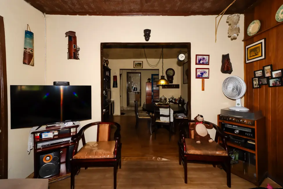 Foto 2 de Casa com 2 quartos à venda, 250m2 em Vila Mangalot, São Paulo - SP