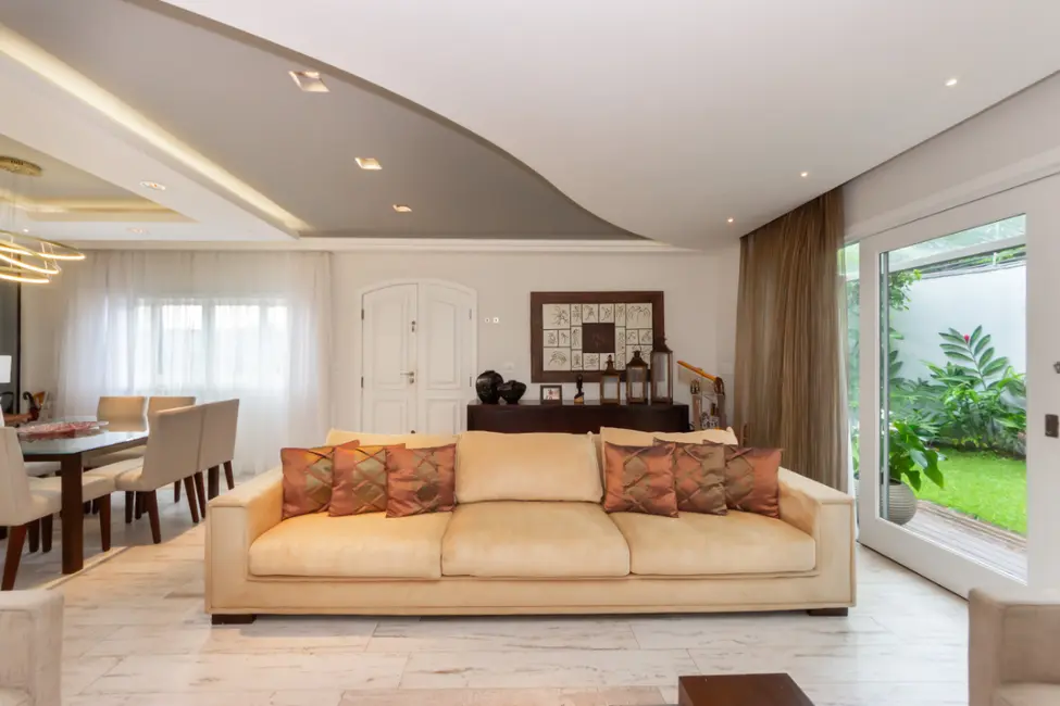 Foto 4 de Sobrado com 3 quartos à venda, 345m2 em Campo Belo, São Paulo - SP