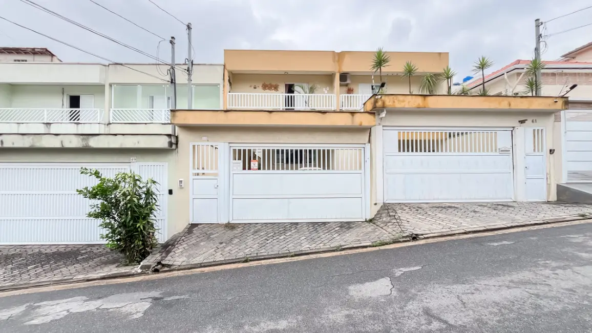 Foto 1 de Sobrado com 4 quartos à venda, 230m2 em Vila Gumercindo, São Paulo - SP