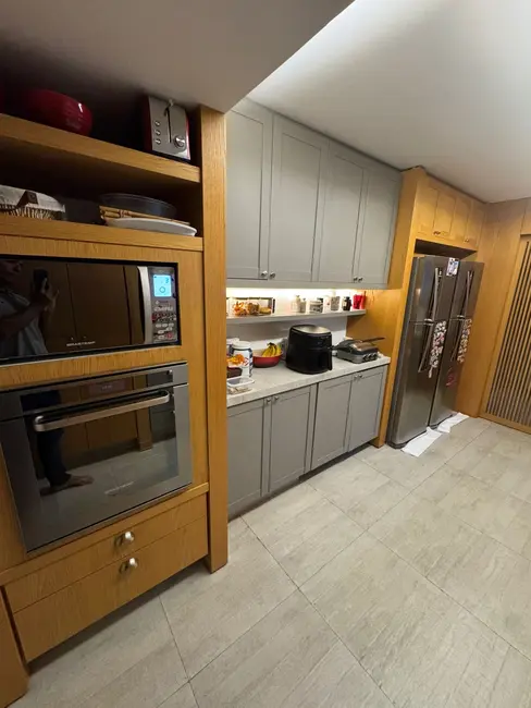 Foto 8 de Apartamento com 3 quartos à venda, 187m2 em Moema, São Paulo - SP