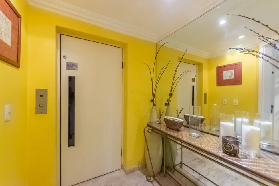 Foto 2 de Apartamento com 4 quartos à venda, 210m2 em Higienópolis, São Paulo - SP