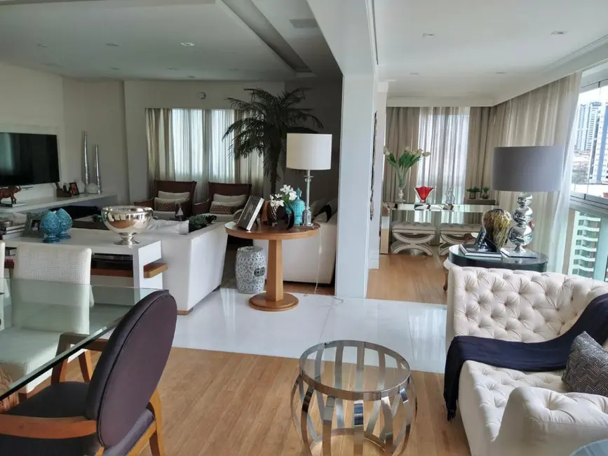 Foto 4 de Apartamento com 4 quartos à venda, 234m2 em Aclimação, São Paulo - SP