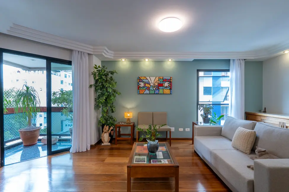 Apartamento com 4 quartos à venda, 146m2 em Vila Olímpia, São Paulo - SP - imagem 2 Foto 2 de Apartamento com 4 quartos à venda, 146m2 em Vila Olímpia, São Paulo - SP