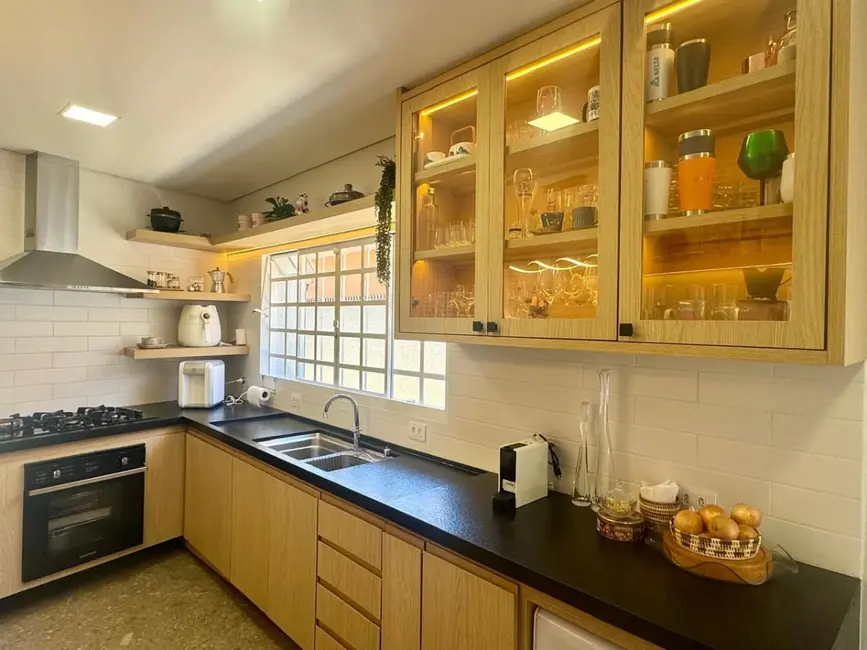 Foto 9 de Casa com 3 quartos à venda, 127m2 em Parque São Domingos, São Paulo - SP