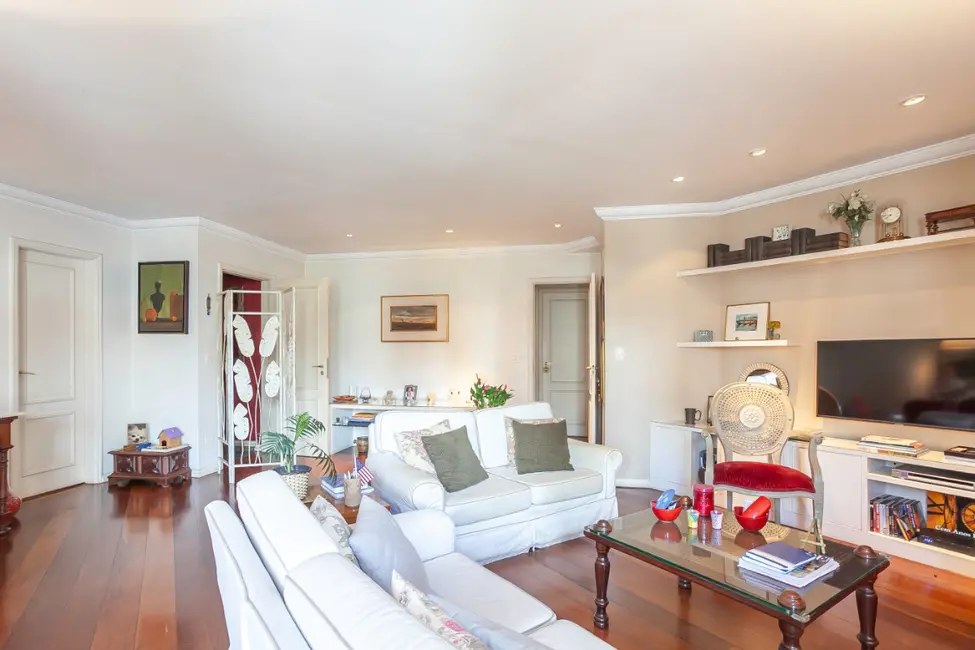 Foto 8 de Apartamento com 2 quartos à venda, 143m2 em Itaim Bibi, São Paulo - SP