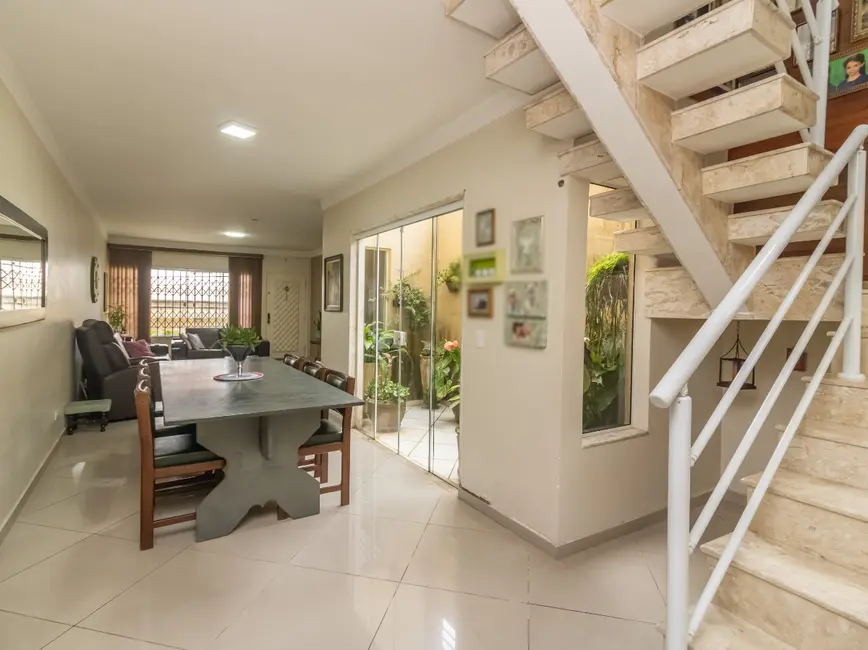 Foto 6 de Sobrado com 3 quartos à venda, 289m2 em Vila Carrão, São Paulo - SP