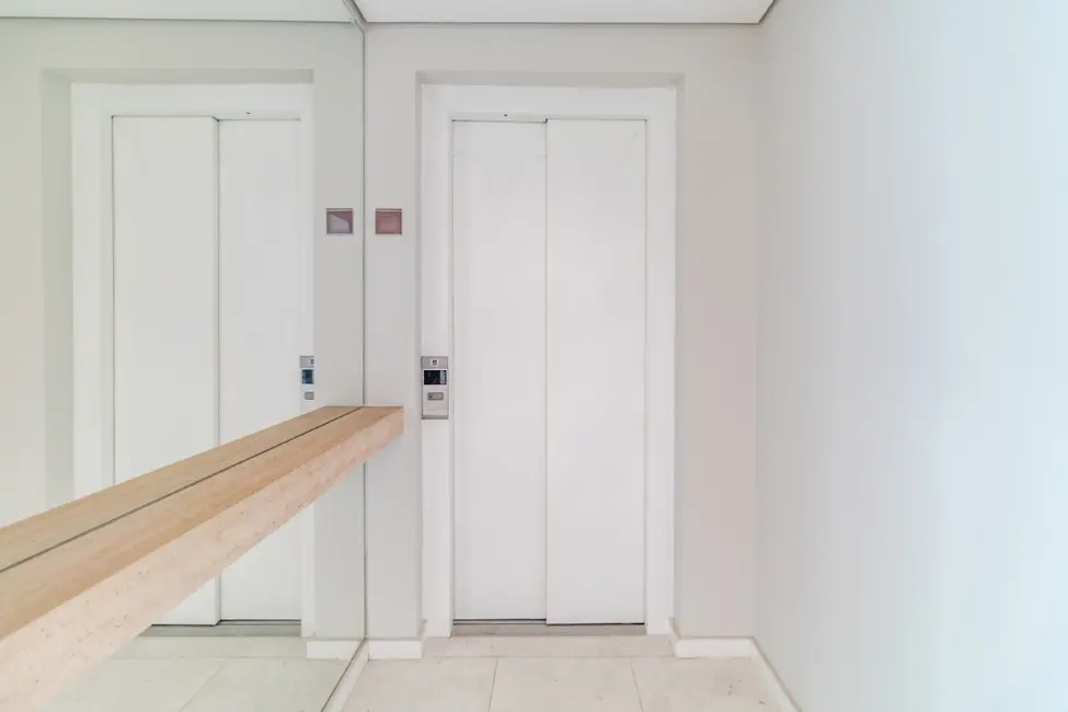 Apartamento com 3 quartos à venda em Vila Uberabinha, São Paulo - SP - imagem 2 Foto 2 de Apartamento com 3 quartos à venda em Vila Uberabinha, São Paulo - SP