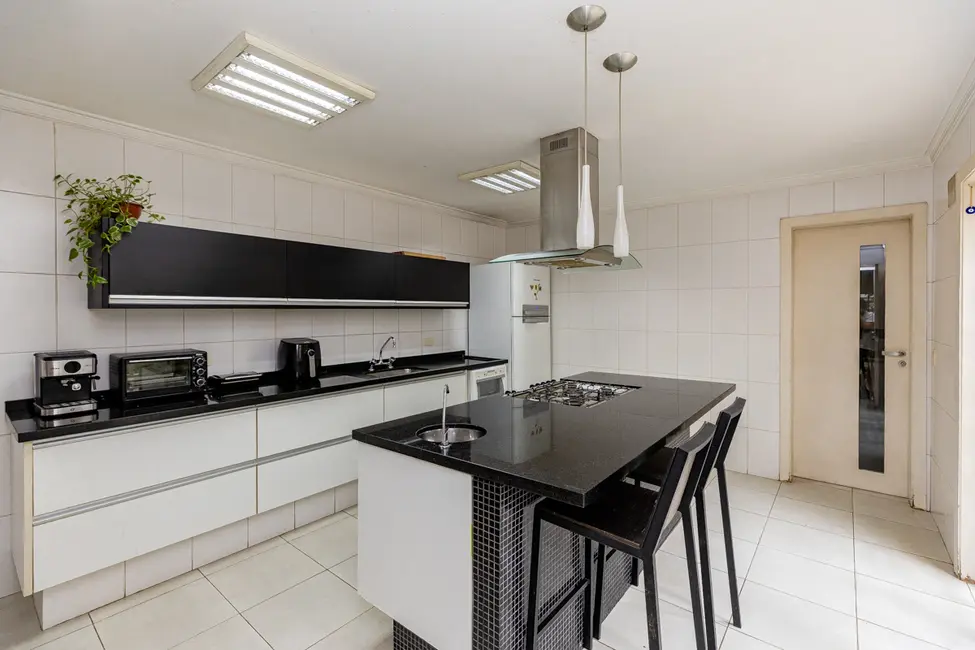Foto 9 de Casa com 4 quartos à venda, 260m2 em Vila Cruzeiro, São Paulo - SP