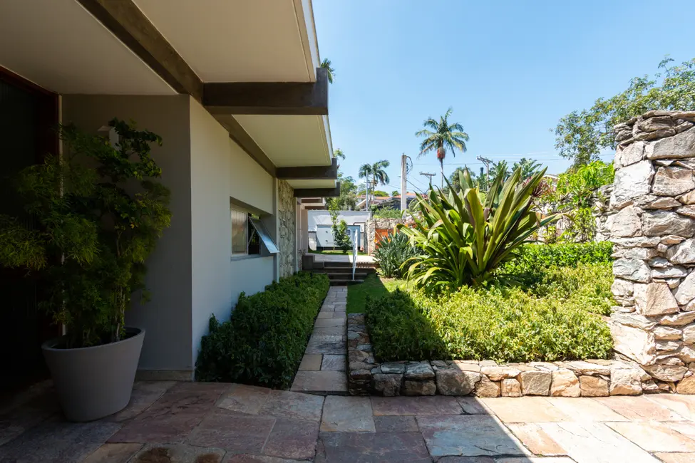 Foto 5 de Casa com 3 quartos à venda, 590m2 em Pacaembu, São Paulo - SP
