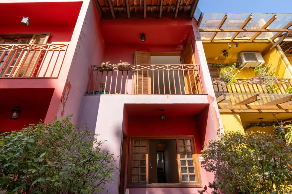 Casa de Condomínio com 3 quartos para alugar, 220m2 em Instituto de Previdência, São Paulo - SP - imagem 6 Foto 6 de Casa de Condomínio com 3 quartos para alugar, 220m2 em Instituto de Previdência, São Paulo - SP