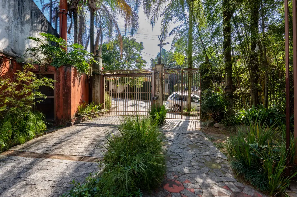 Casa de Condomínio com 3 quartos para alugar, 220m2 em Instituto de Previdência, São Paulo - SP - imagem 7 Foto 7 de Casa de Condomínio com 3 quartos para alugar, 220m2 em Instituto de Previdência, São Paulo - SP