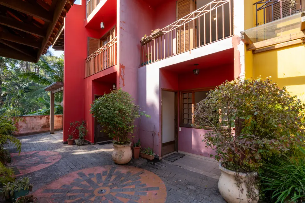 Casa de Condomínio com 3 quartos para alugar, 220m2 em Instituto de Previdência, São Paulo - SP - imagem 8 Foto 8 de Casa de Condomínio com 3 quartos para alugar, 220m2 em Instituto de Previdência, São Paulo - SP