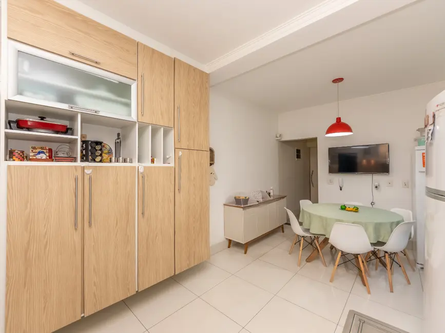 Foto 9 de Sobrado com 3 quartos à venda, 168m2 em Jardim Marisa, São Paulo - SP