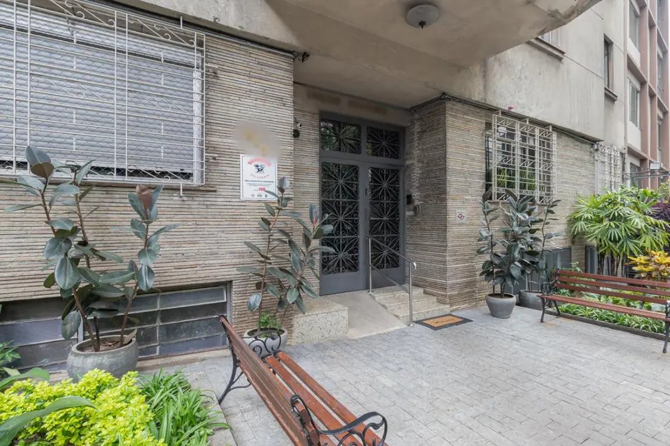 Foto 2 de Apartamento com 2 quartos à venda, 72m2 em Bela Vista, São Paulo - SP