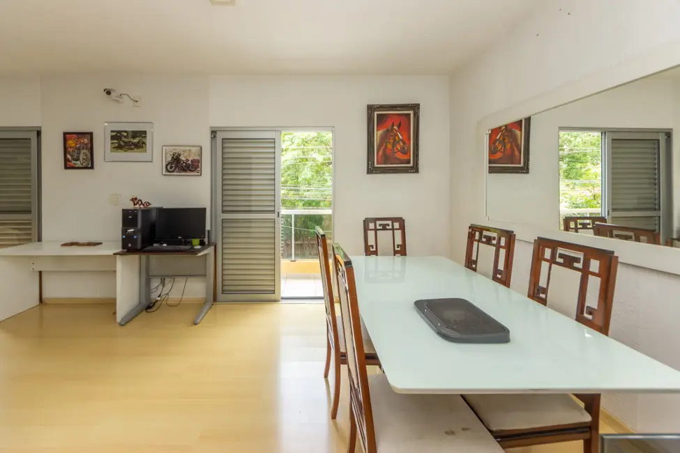 Foto 6 de Sobrado com 3 quartos à venda, 306m2 em Parque São Domingos, São Paulo - SP