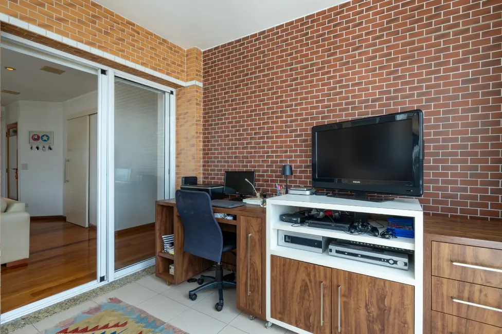 Foto 4 de Apartamento com 3 quartos à venda, 132m2 em Itaim Bibi, São Paulo - SP