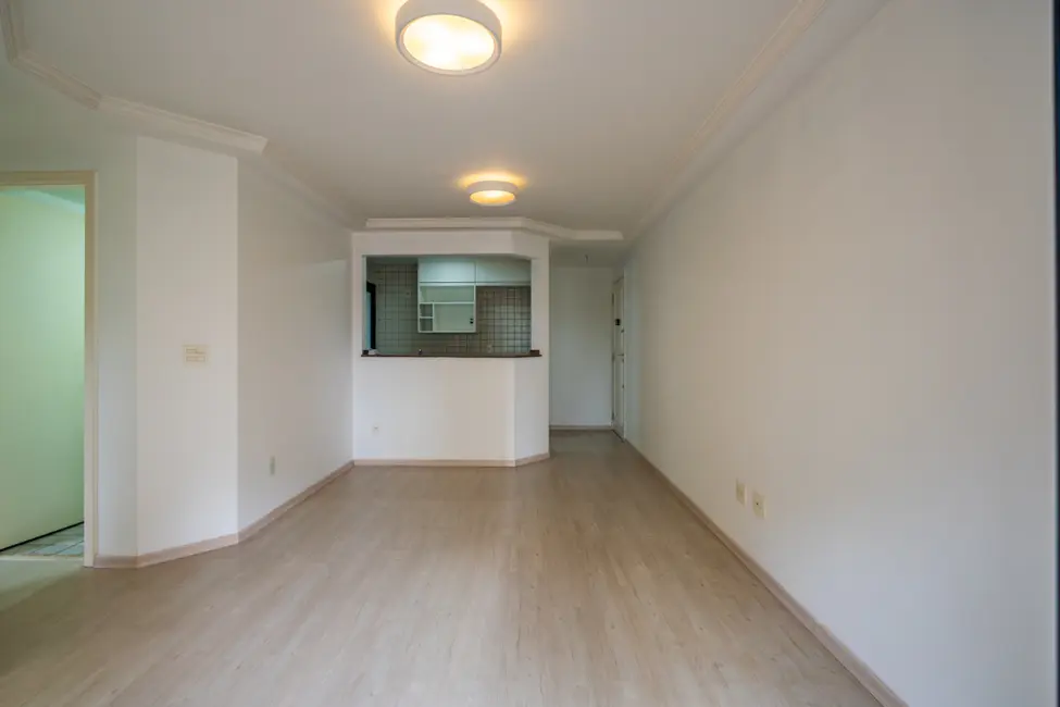 Foto 6 de Apartamento com 2 quartos à venda, 56m2 em Moema, São Paulo - SP