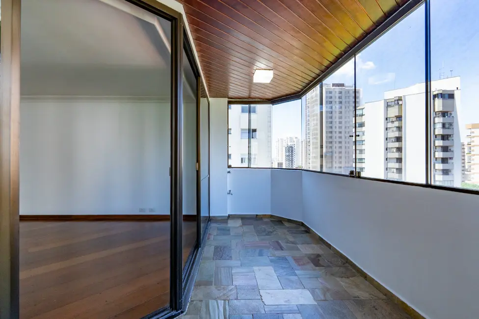 Foto 9 de Apartamento com 4 quartos à venda, 174m2 em Campo Belo, São Paulo - SP