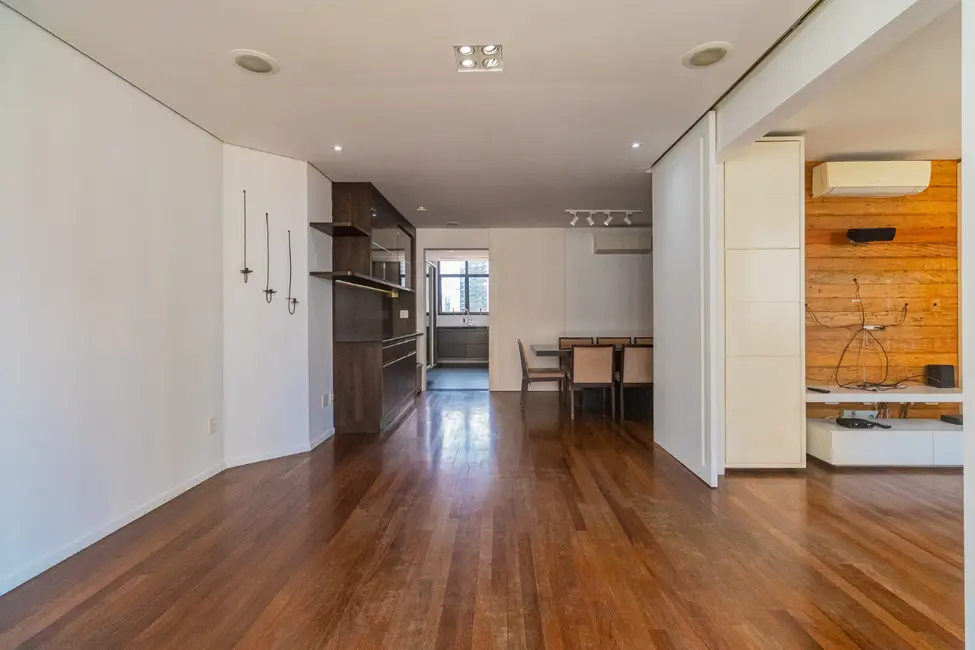 Foto 4 de Apartamento com 3 quartos à venda, 115m2 em Vila Olímpia, São Paulo - SP