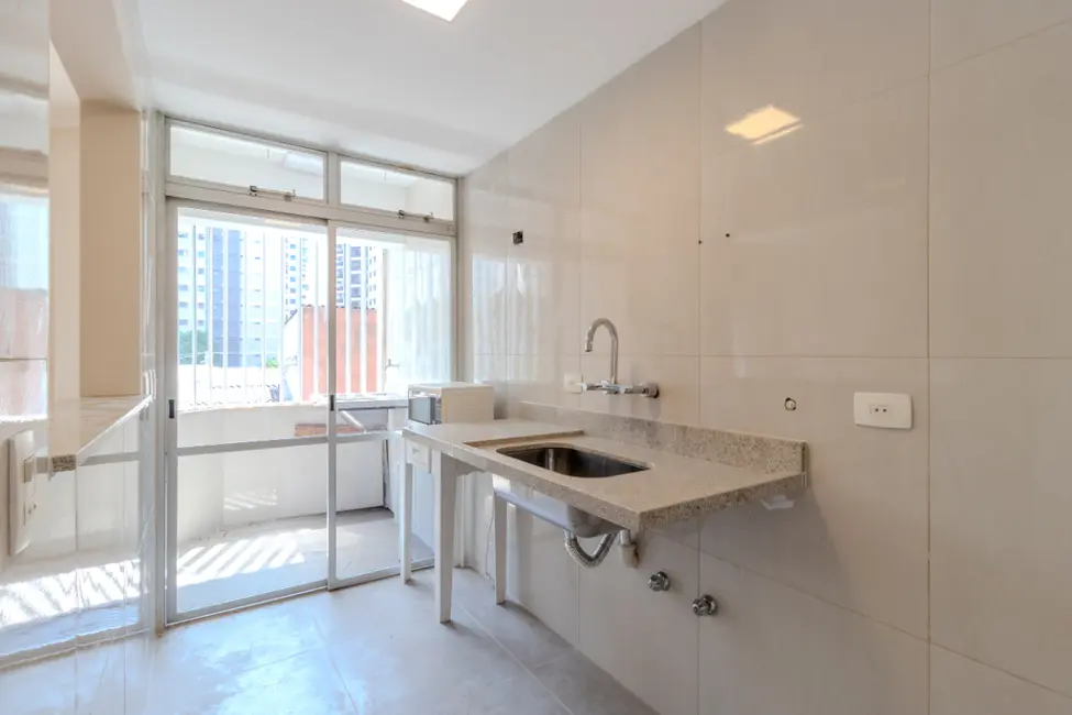 Foto 9 de Apartamento com 2 quartos à venda, 60m2 em Moema, São Paulo - SP