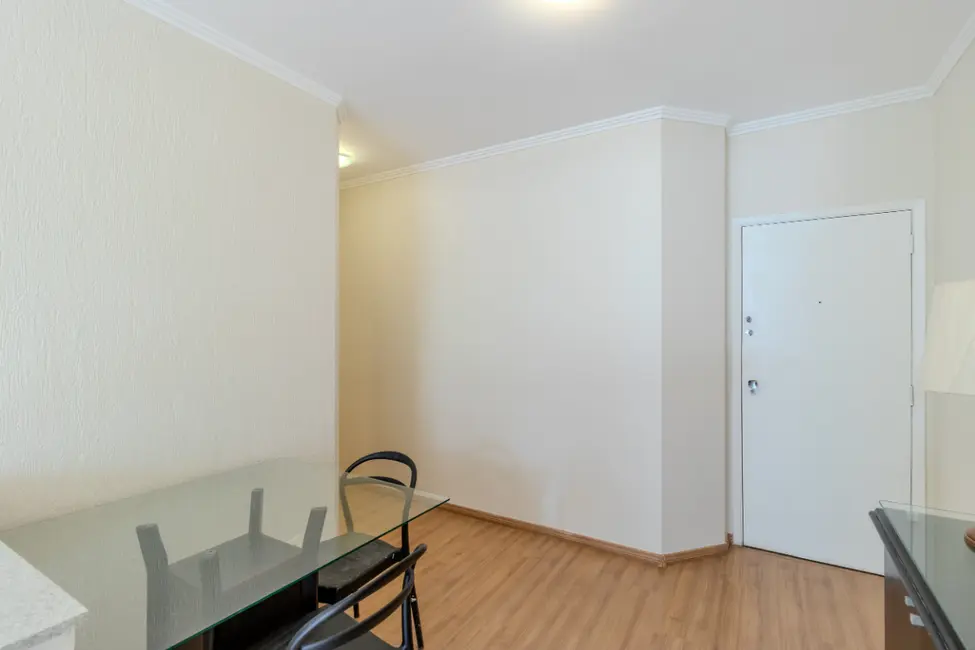 Foto 3 de Apartamento com 2 quartos à venda, 60m2 em Moema, São Paulo - SP