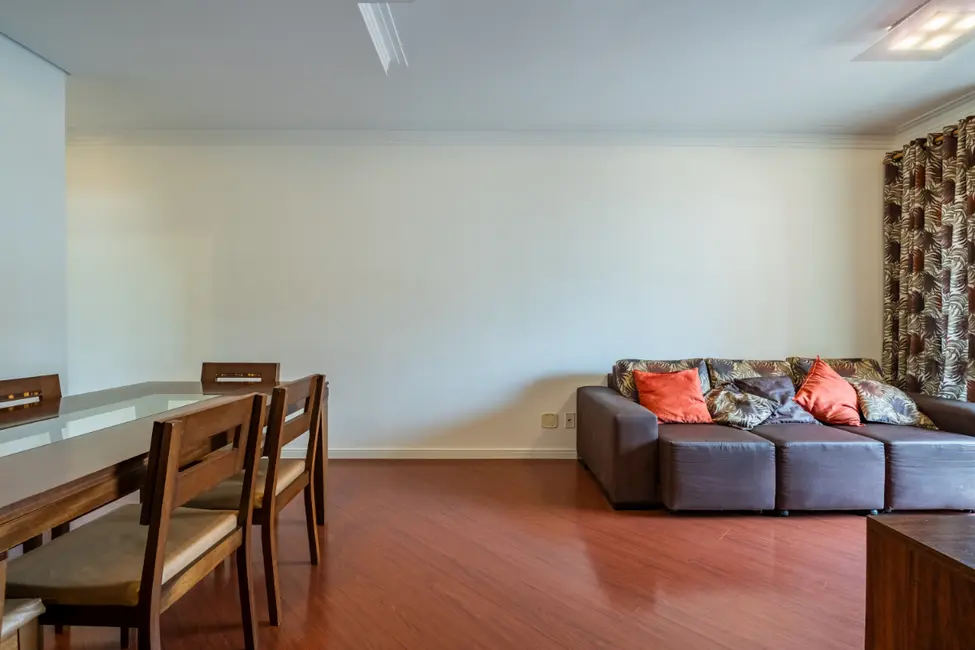 Foto 4 de Apartamento com 3 quartos à venda, 81m2 em Vila Gumercindo, São Paulo - SP