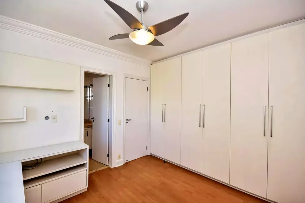 Foto 9 de Apartamento com 4 quartos à venda, 288m2 em São Paulo - SP