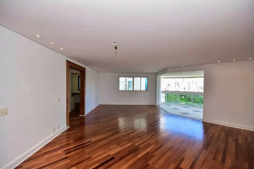 Foto 4 de Apartamento com 4 quartos à venda, 288m2 em São Paulo - SP