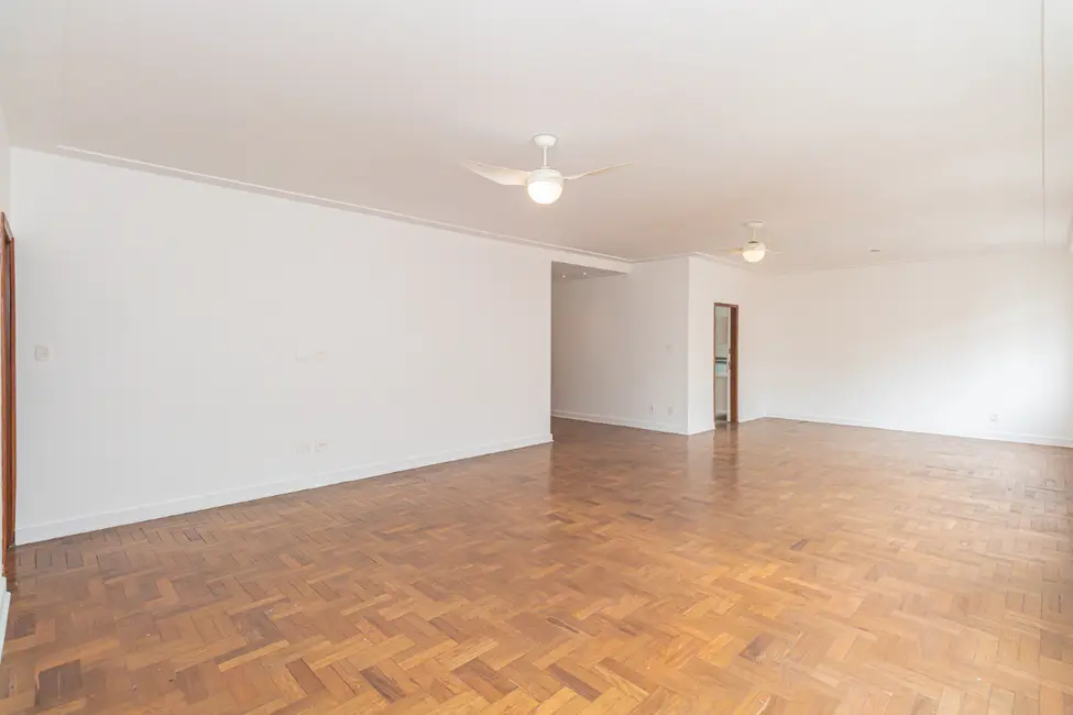 Foto 3 de Apartamento com 3 quartos à venda, 230m2 em Higienópolis, São Paulo - SP