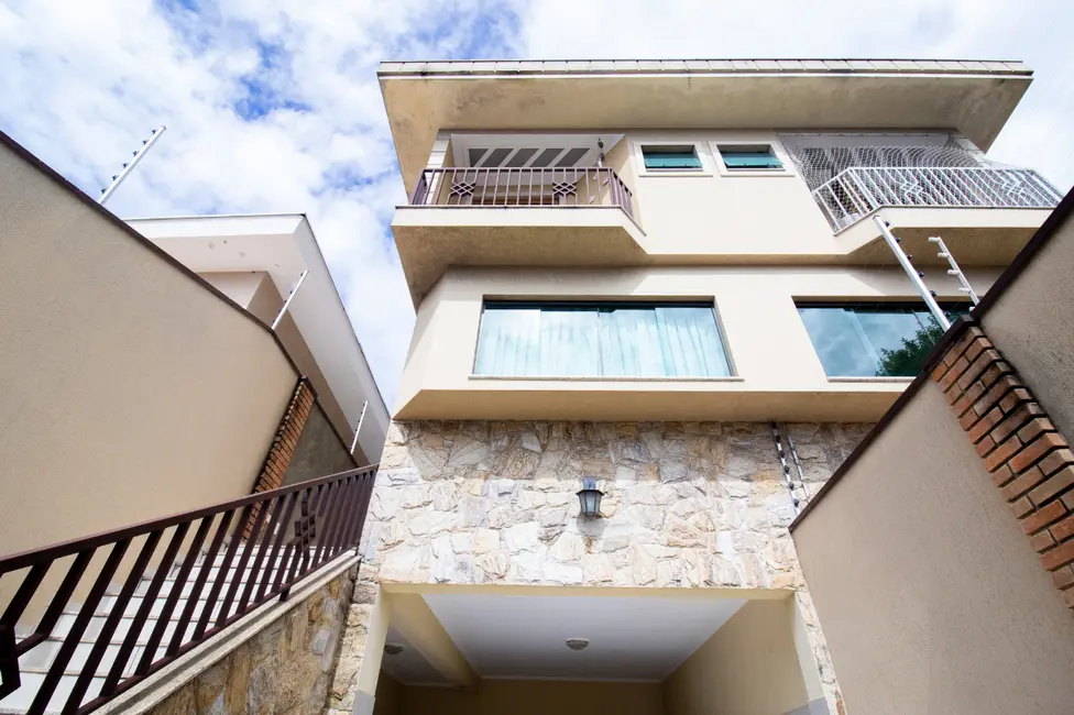 Foto 1 de Sobrado com 3 quartos à venda, 179m2 em Parque São Domingos, São Paulo - SP