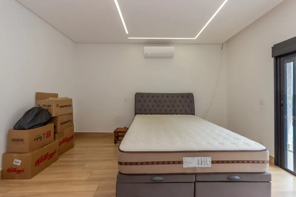 Casa de Condomínio com 4 quartos à venda, 300m2 em Vila Pirituba, São Paulo - SP - imagem 4 Foto 4 de Casa de Condomínio com 4 quartos à venda, 300m2 em Vila Pirituba, São Paulo - SP