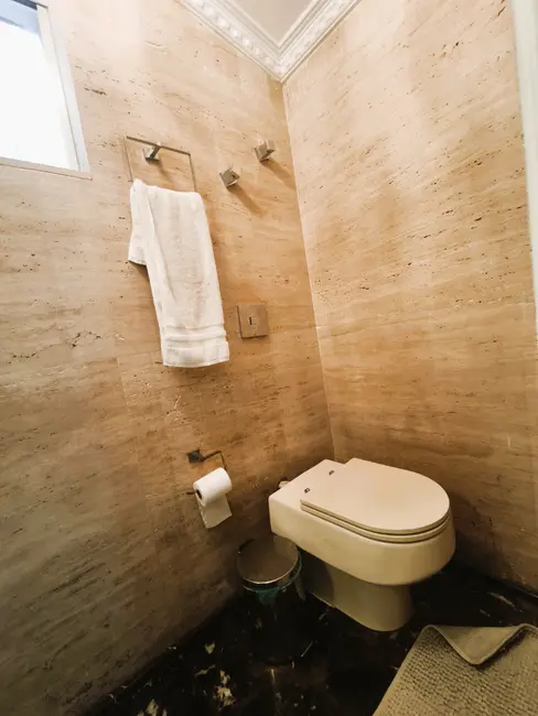 Sobrado com 3 quartos à venda, 303m2 em Indianópolis, São Paulo - SP - imagem 8 Foto 8 de Sobrado com 3 quartos à venda, 303m2 em Indianópolis, São Paulo - SP