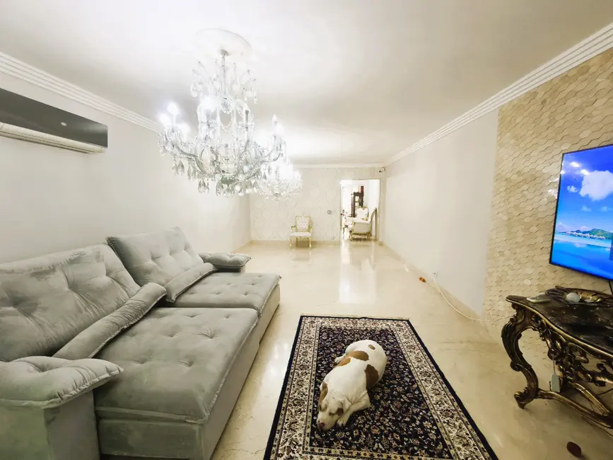 Sobrado com 3 quartos à venda, 303m2 em Indianópolis, São Paulo - SP - imagem 3 Foto 3 de Sobrado com 3 quartos à venda, 303m2 em Indianópolis, São Paulo - SP