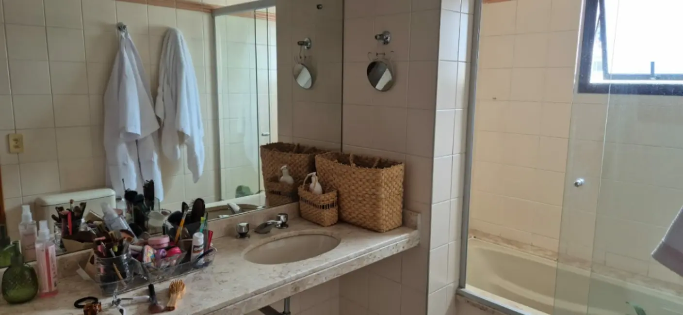 Foto 2 de Apartamento com 4 quartos à venda, 220m2 em Higienópolis, São Paulo - SP